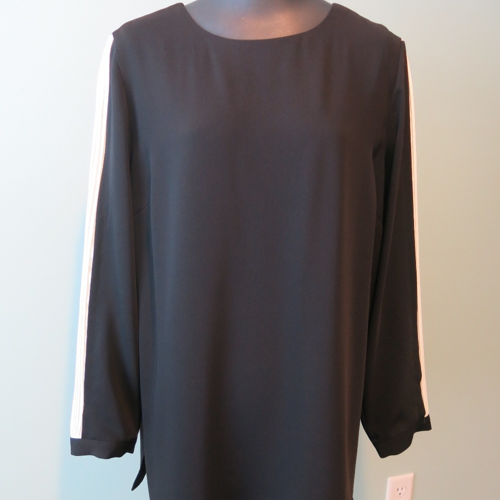 Chico's Black Label Contrast Stripe Blouse Tunic